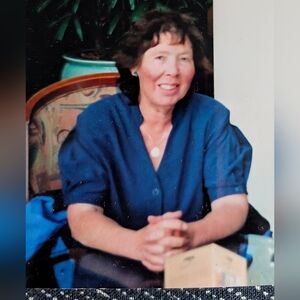 Fran's Fabulous Finds 50-90's Like This Post To Be Notified When I Go Live❤️🌹❤️